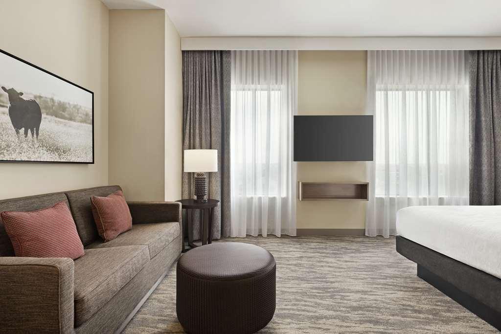 Embassy Suites By Hilton Round Rock Szoba fotó