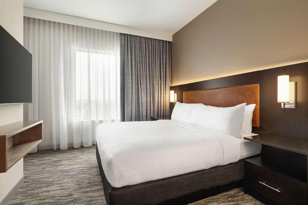 Embassy Suites By Hilton Round Rock Szoba fotó