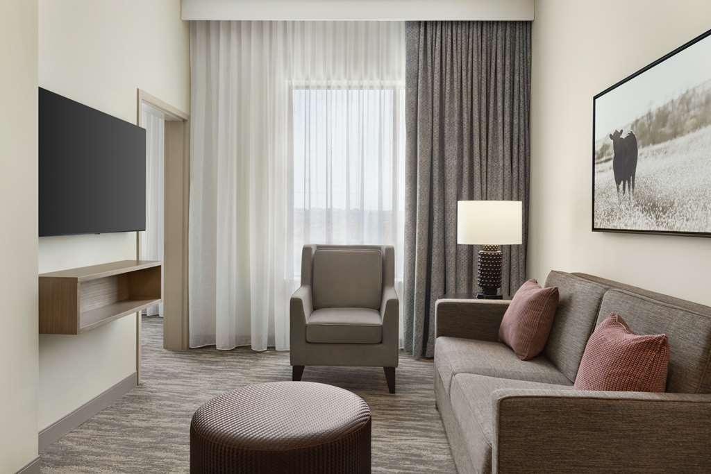 Embassy Suites By Hilton Round Rock Szoba fotó